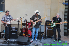CROSSROADS-BAND