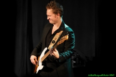 Deitra Farr Band