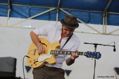 Roy- Thompson