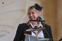 Catherine"Cajoune"Girard